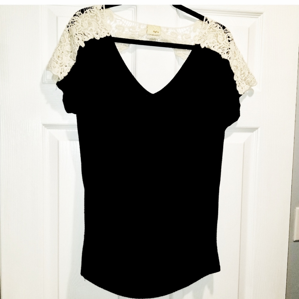 Daytrip black blouse